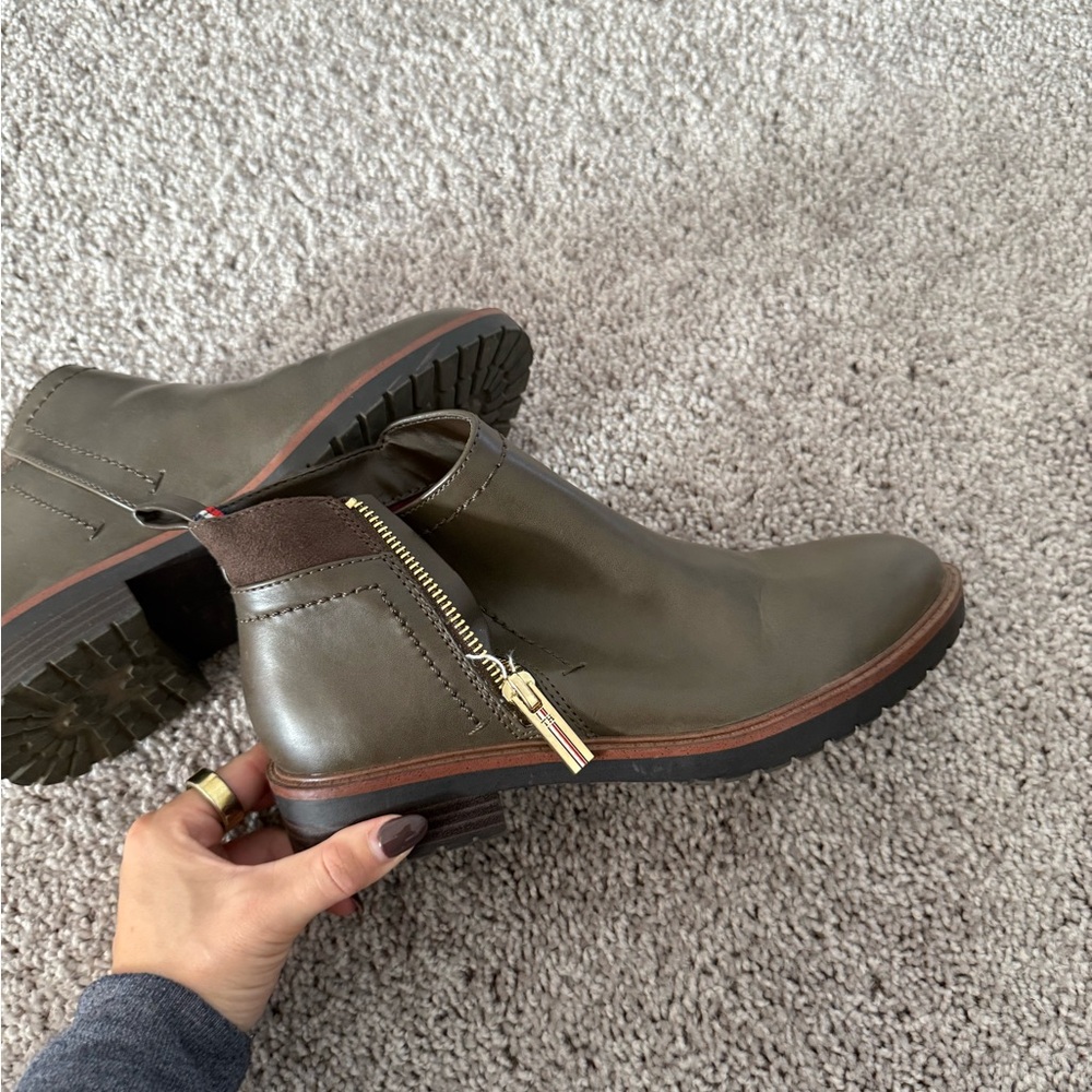 Tommy Hilfiger Olive Ankle Boots with Gold Zipper